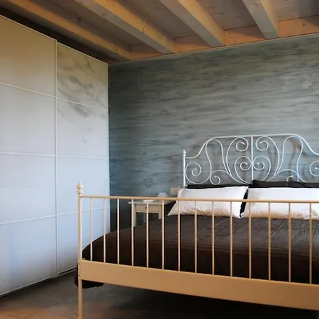 Bed And Breakfast Castello Villafranca di Verona Camera foto